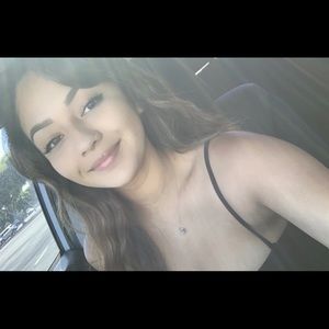 Meet your Posher, Marissa